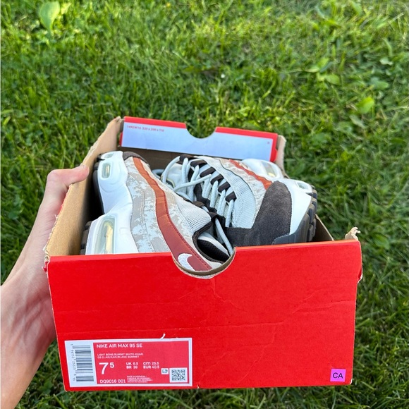 Brand new Nike Air Max 95 Social FC Men's shoes brand new size 7,5 - Picture 6 of 6